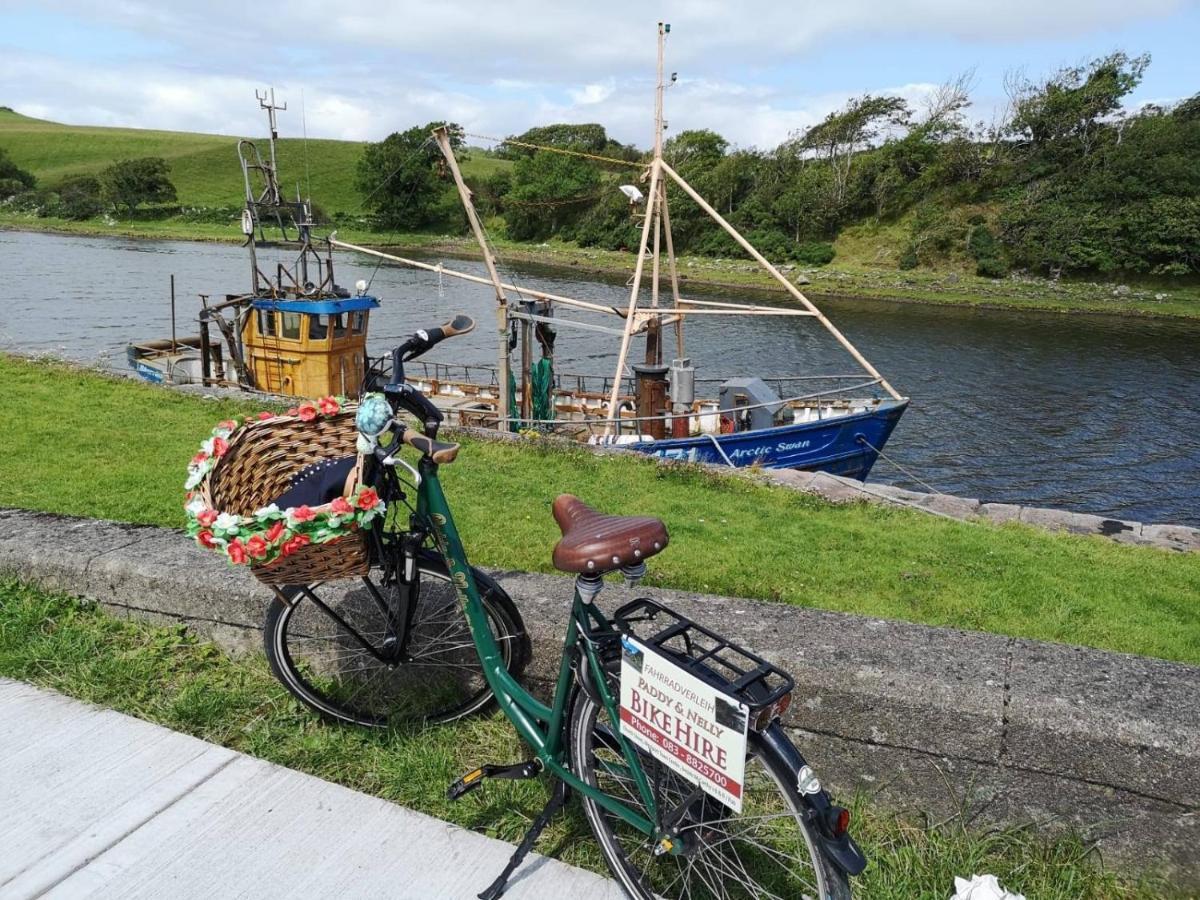 Готель Nellys Bed And Bikes Вестпорт Екстер'єр фото